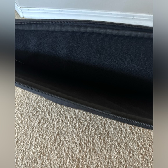 Skullcandy Tablet Case - Picture 2 of 3